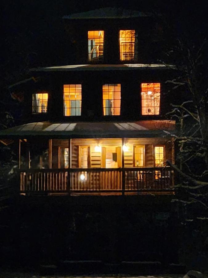 The Eagle'S Nest Treehouse Cabin 팔머 외부 사진