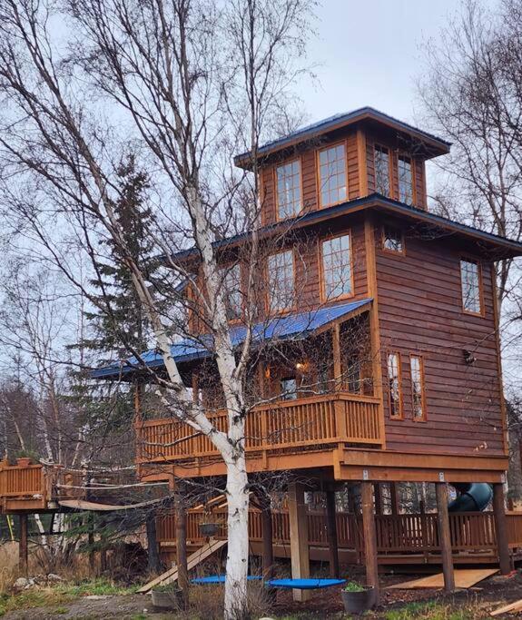 The Eagle'S Nest Treehouse Cabin 팔머 외부 사진